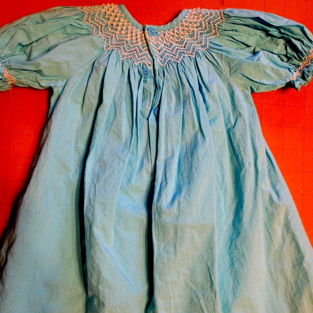 Mom & Me 6mos Aqua Blue /Green Smocking Dress trimed in Pretty Pearl's around